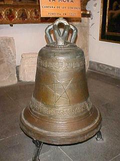11 la-mora-campana-de-la-catedral