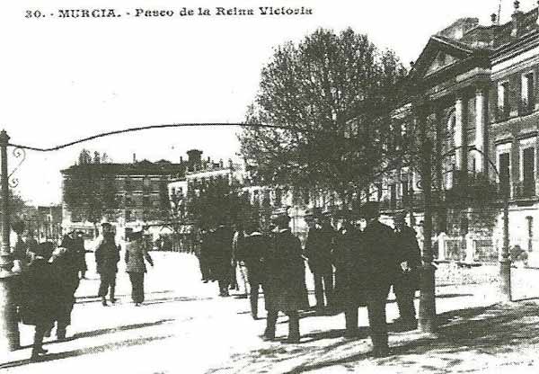 14 -antiguas-murcia-paseo-del-reina-victoria