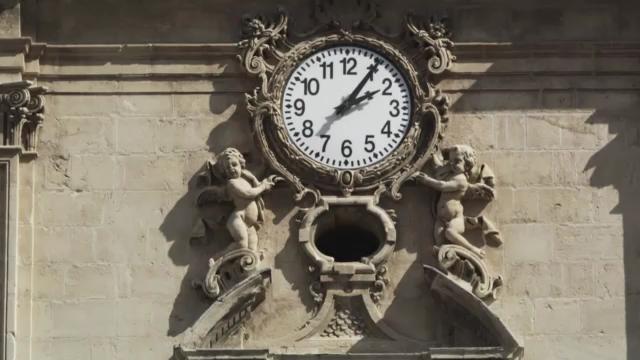 6 Reloj